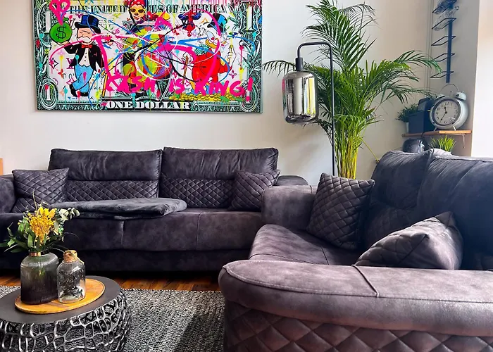 Nerd Room - Gaestezimmer In Alter Garage