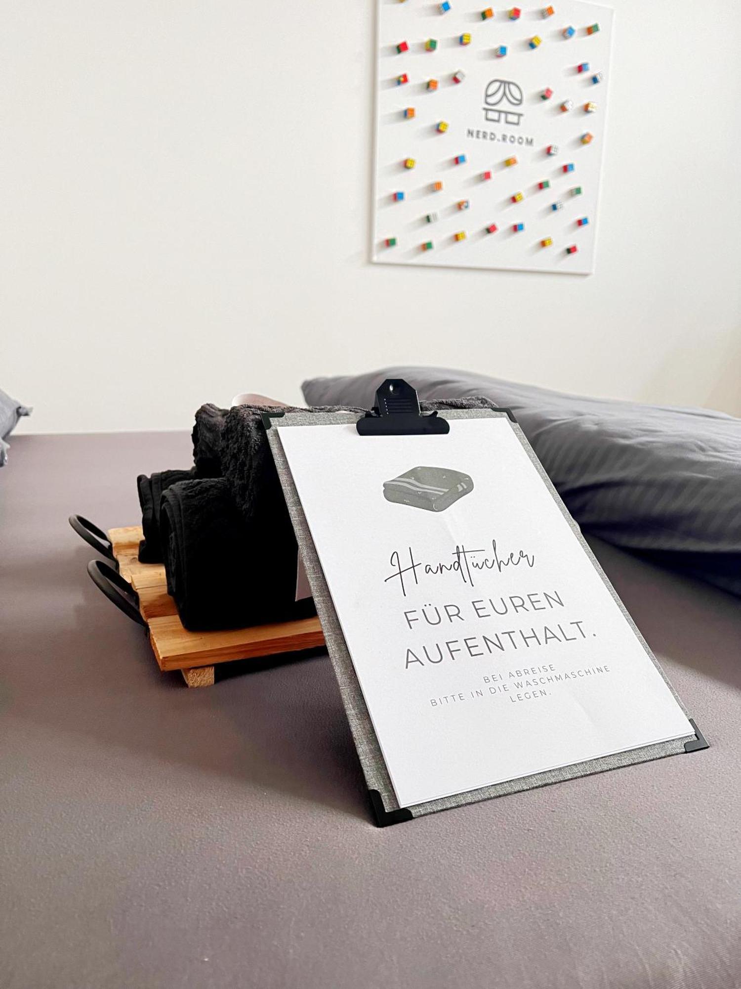 Homestay Nerd - Gaestezimmer In Alter Garage